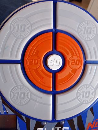 Diana electrónica Nerf