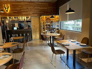 ¿NECESITAS SILLAS NUEVAS?