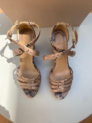 Sandalias uterqüe