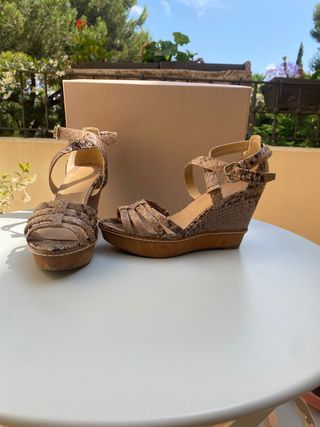 Sandalias uterqüe
