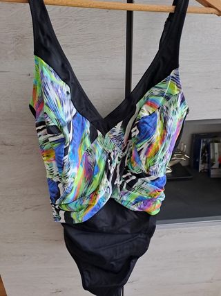 bañador talla 95C nuevo
