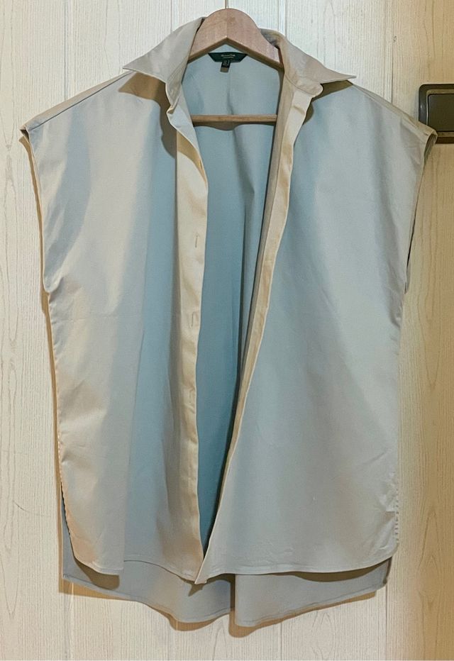 Sobrecamisa Massimo Dutti talla S (da para M)