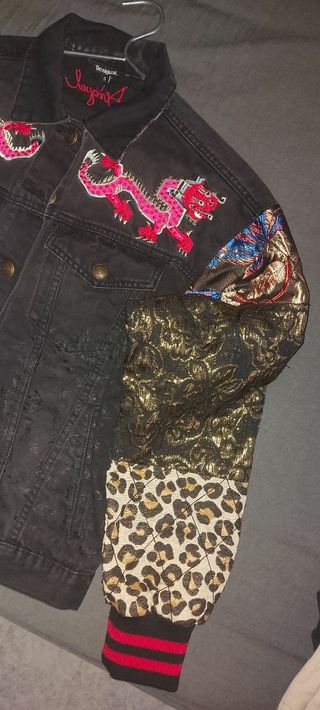 CHAQUETA TEJANA DESIGUAL TALLA S