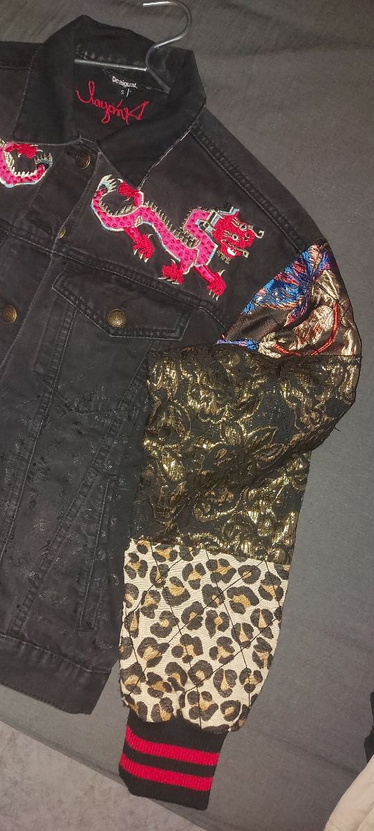 CHAQUETA TEJANA DESIGUAL TALLA S