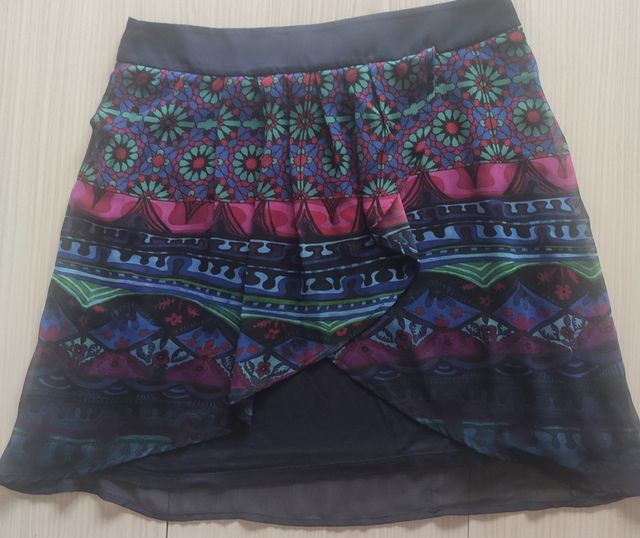 Falda Desigual