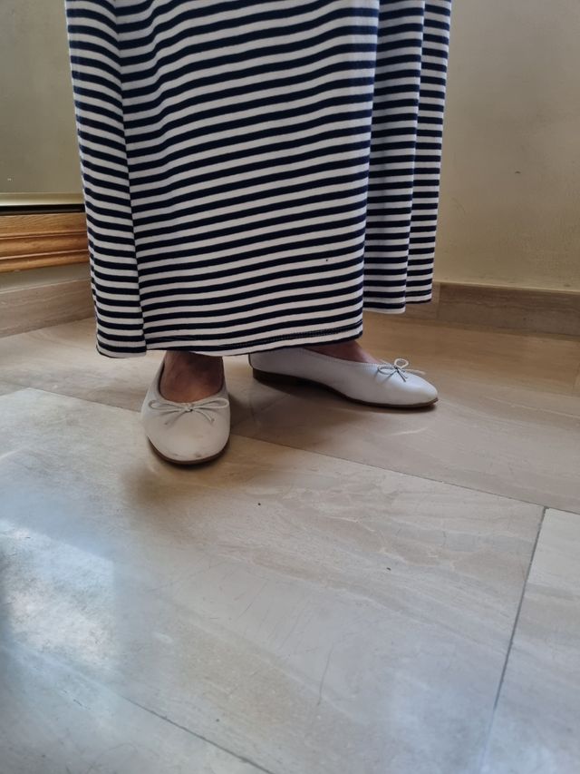 Manoletinas blancas de piel