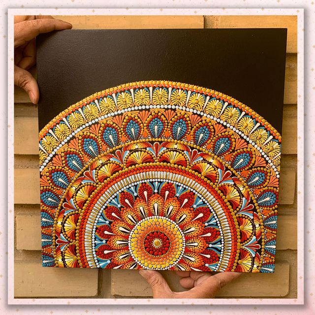 Cuadro de puntillismo mandala