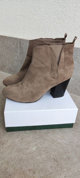 Botines mujer camel
