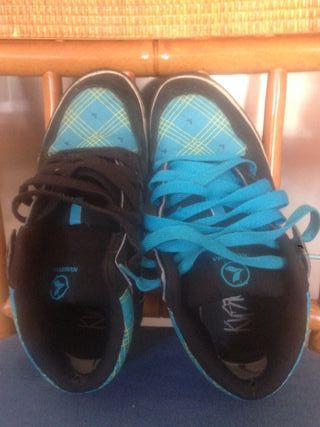 ZAPATILLAS BAMBAS SKATE DEPORTIVAS KUSTOM UNISEX