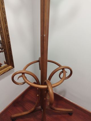 PERCHERO DE MADERA ANTIGUO RESTAURADO