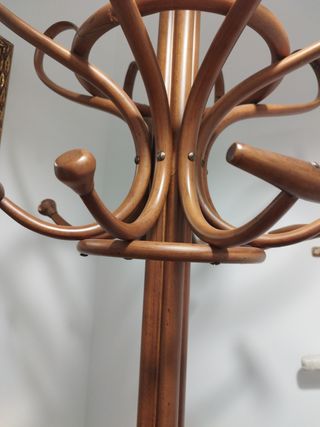 PERCHERO DE MADERA ANTIGUO RESTAURADO