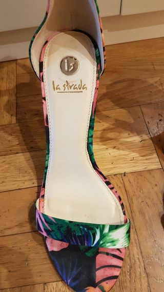 Sandalias