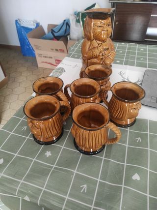 set jarra y tazas A.C.Pereira
