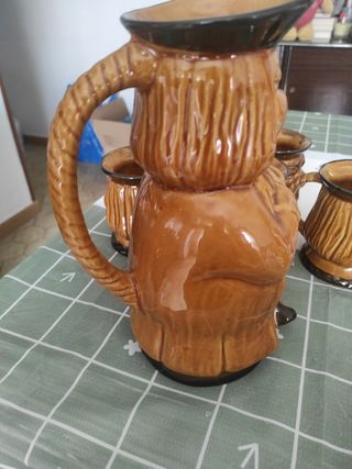 set jarra y tazas A.C.Pereira