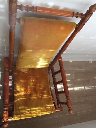 Vendo silla balance madera de Roble antigua 100año