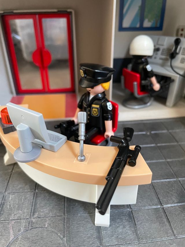 Playmobil Comisaría maletin