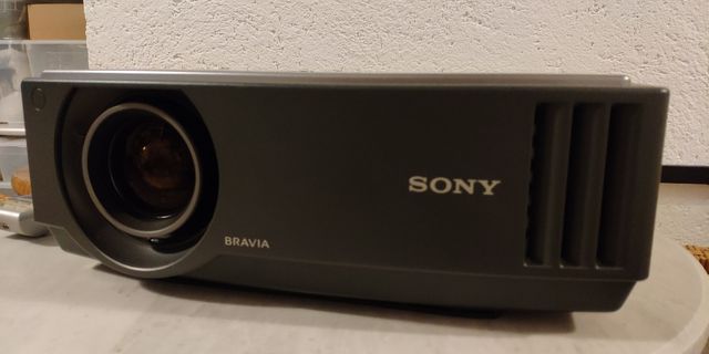 Proyector Sony HD VPL AW15