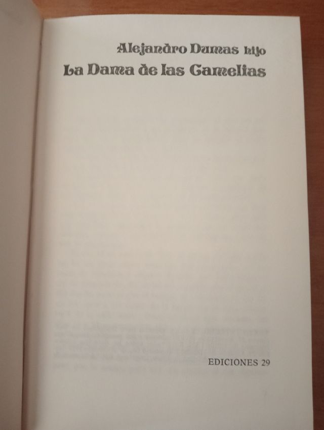 Libro LA DAMA DE LAS CAMELIAS
