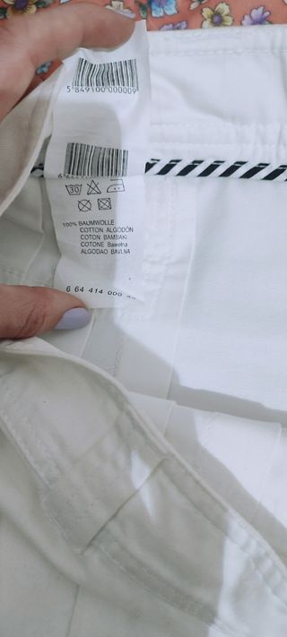 camisa tirantes y minifalda