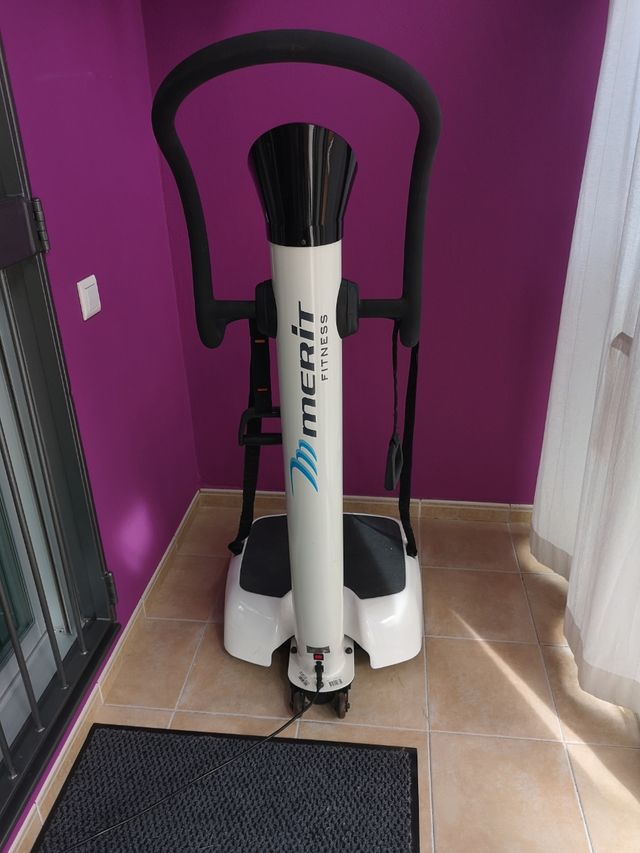 Plataforma vibratoria Gym Merit Fitness V1000