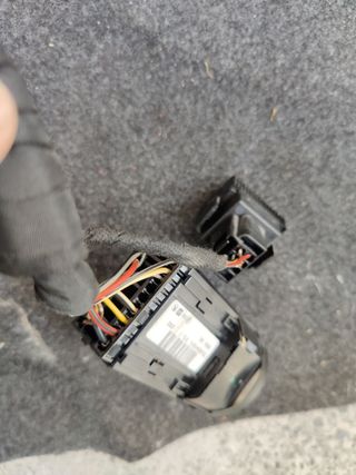 mando de luces y regulador altura VW Polo 6R