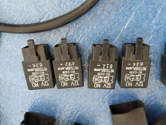 Relés, CDI, sensores, bobinas CBR 900