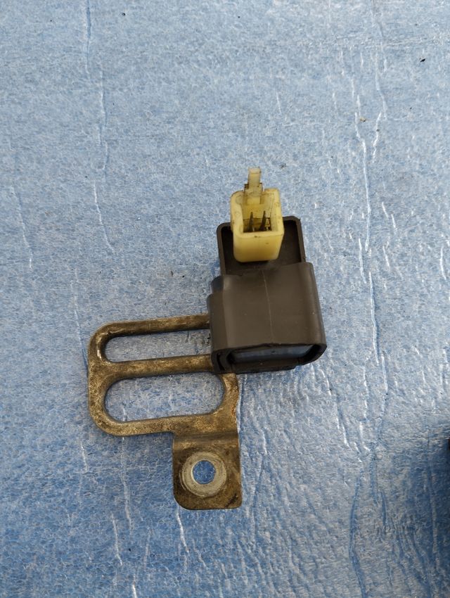 Relés, CDI, sensores, bobinas CBR 900