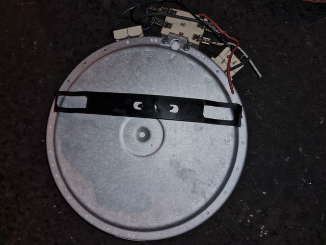 Stufe. Piani cottura in vetroceramica. Aspes Ideal.