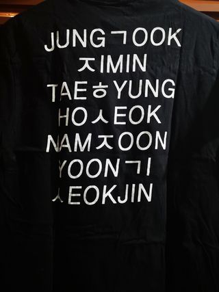 camiseta BTS talla XS