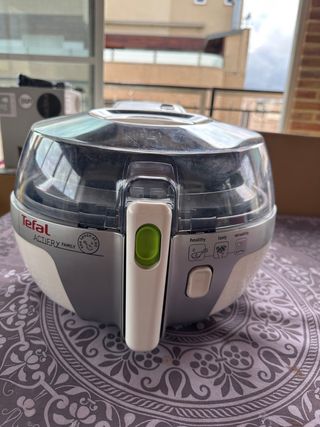 FREIDORA DE AIRE TEFAL