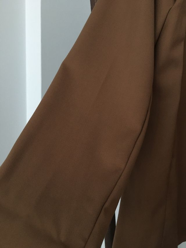 Americana, talla única nueva en marrón.