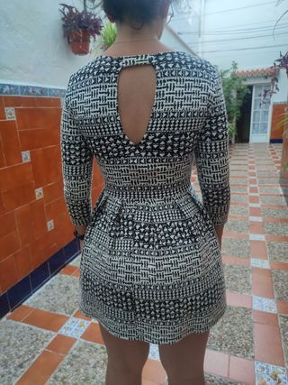 Vestido blanco y negro REBAJAS