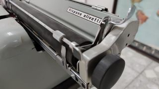 Máquina de escribir Hispano Olivetti Lexicon 80