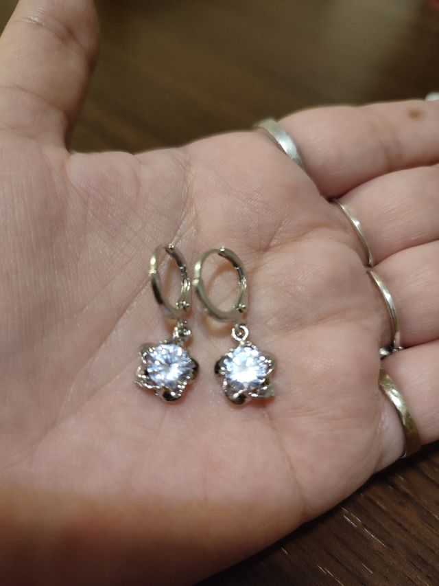 Pendiente plata estilo Tous NUEVO