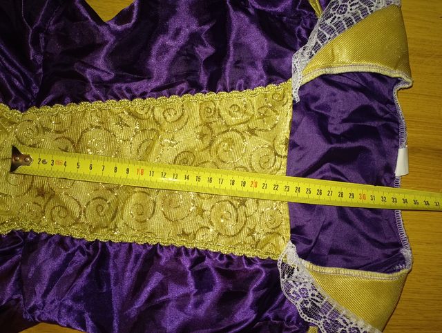 princesa 10/11 años morado y dorado