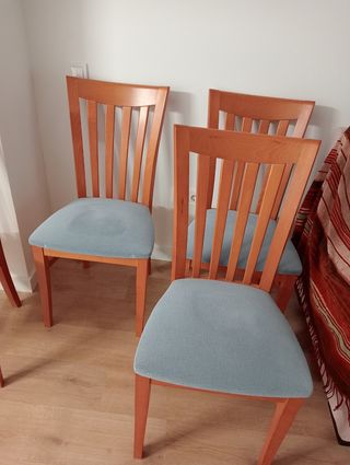 conjunto mesa y síllas madera