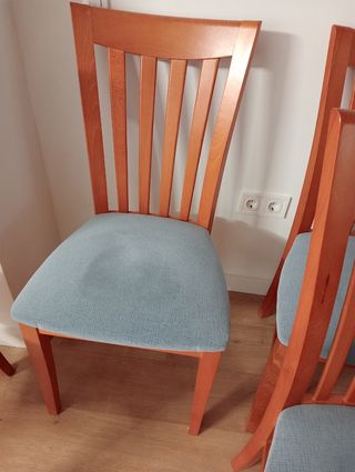 conjunto mesa y síllas madera