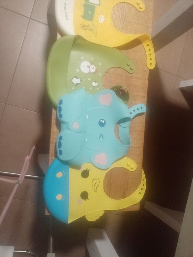 baberos silicona, como nuevos.