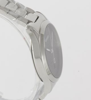 Gucci Quartz Steel G Timeless Ref. 126.4