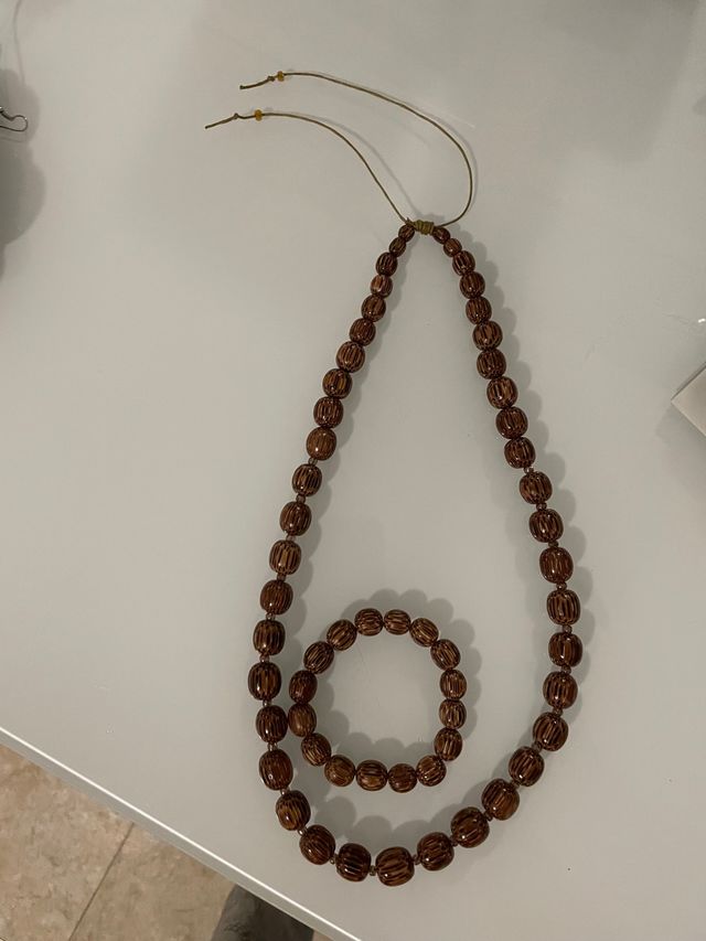 Accesorios mujer (collar, pulsera, pendientes)