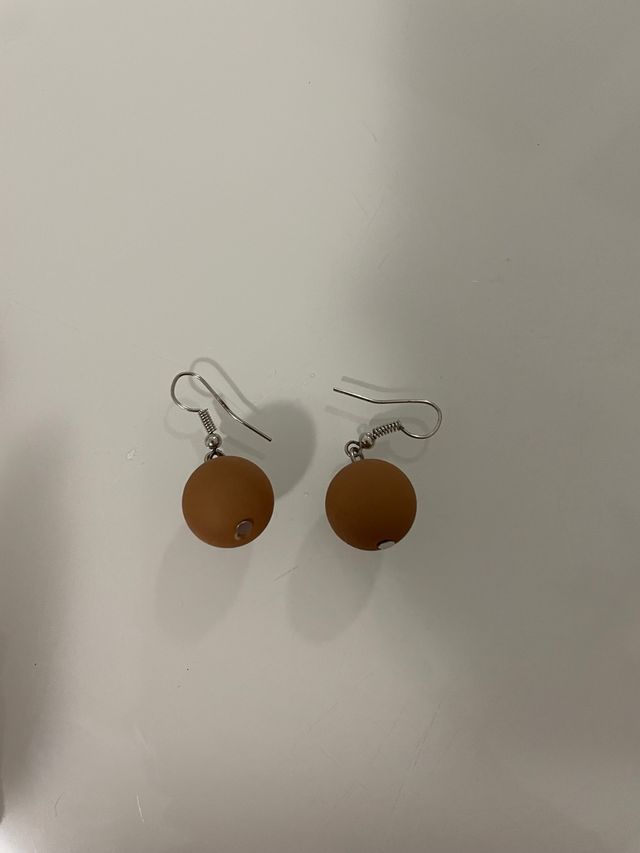 Accesorios mujer (collar, pulsera, pendientes)