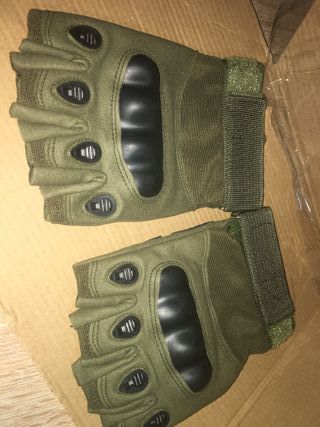 Luvas sem dedos táticas