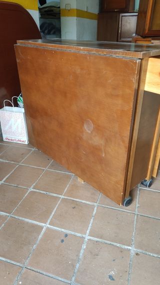 Mesa plegable /Mesa con alas para cocina o comedor