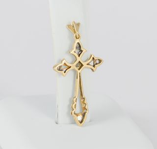 Colgante antiguo en oro amarillo 18k y diamantes