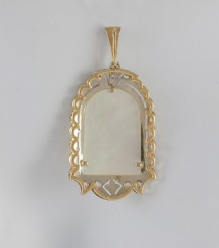 Colgante antiguo en oro amarillo 18k y nácar