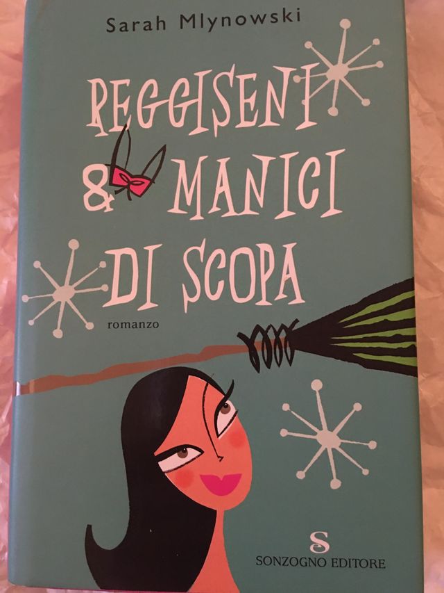 Libro Reggiseni & manici di scopa