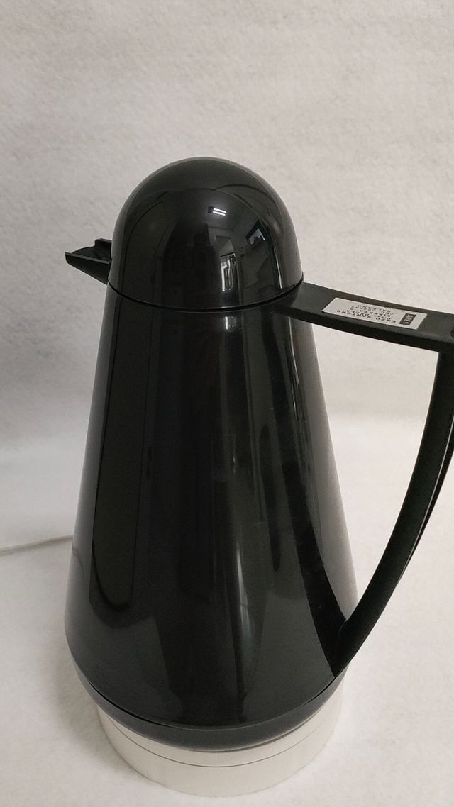 Caraffa termica Guzzini Bon Ton nera