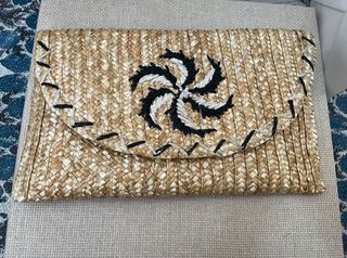 🌾 Clutch trenzado natural Blanco