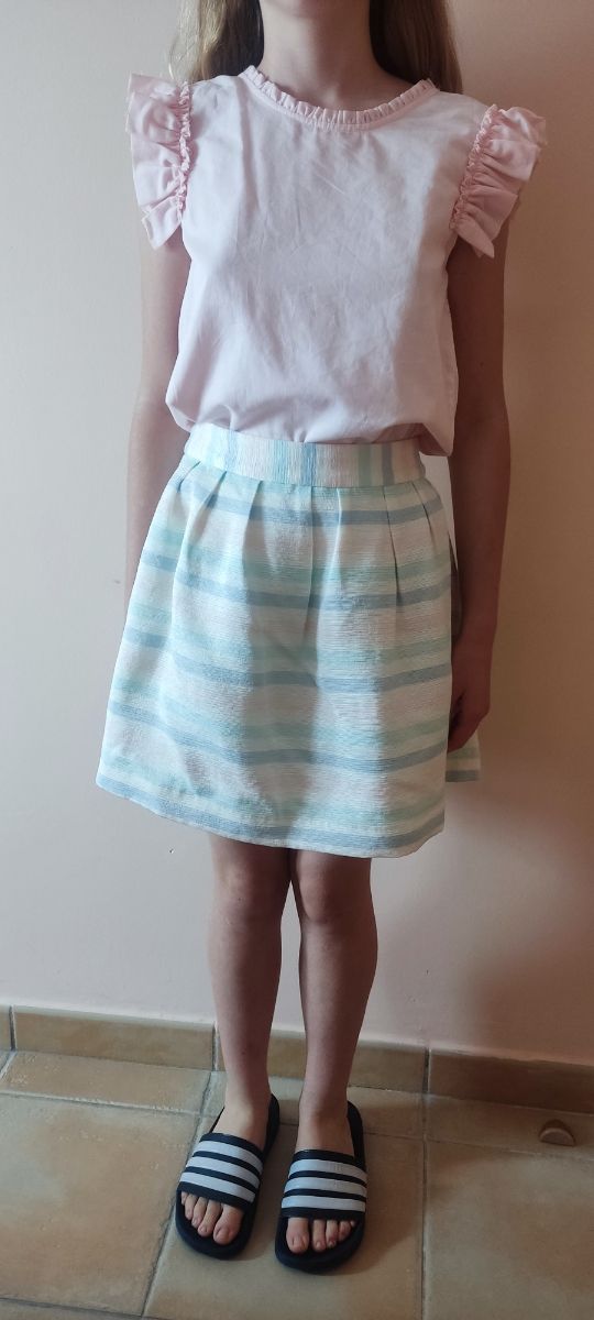 Conjunto falda y blusa NUEVO,marca Tizzas corteing