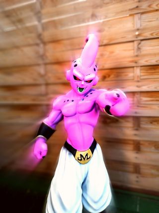 Figura de Majin Buu de 90cm!